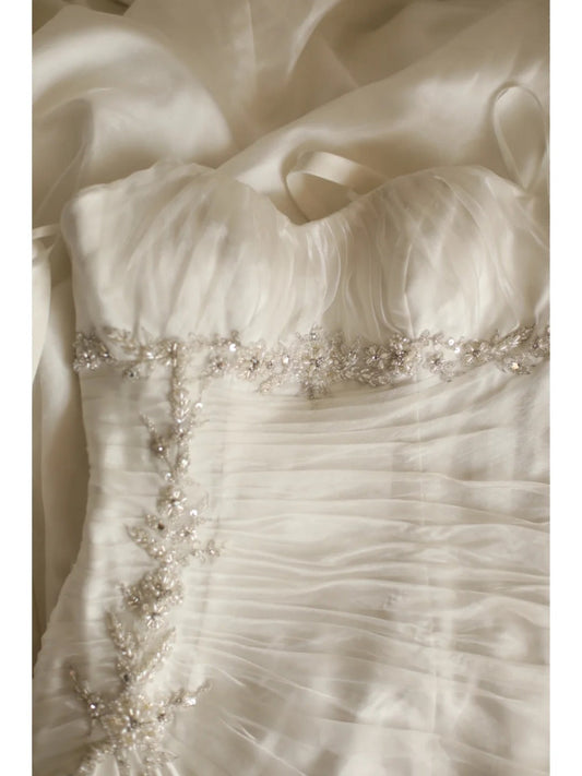 White Wedding Dress Sleeveless Long Princess Evening Dress cg25933