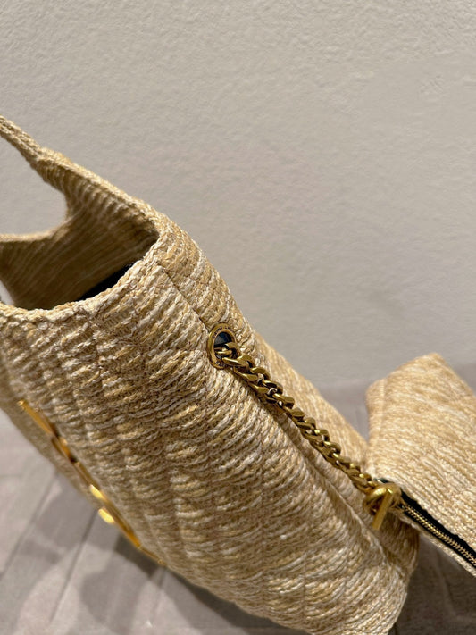 Women Saint Laurent Icare Maxi Shopping Bag In Quilted