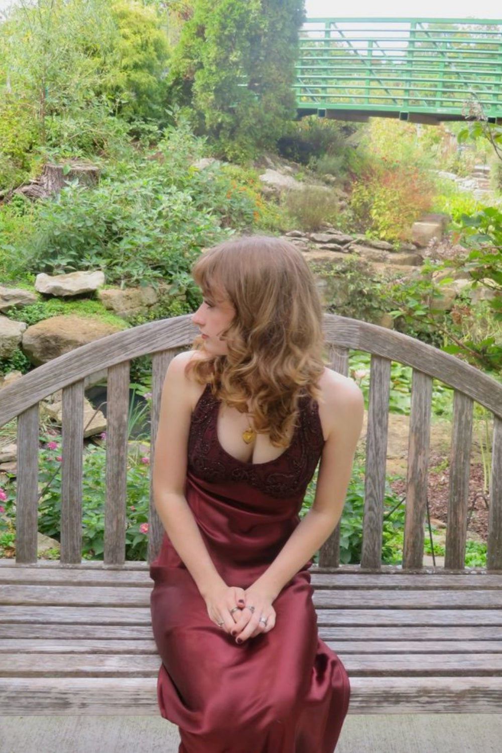 amakanas-Elegant long dress, a minimalist fashion statement. gh6142