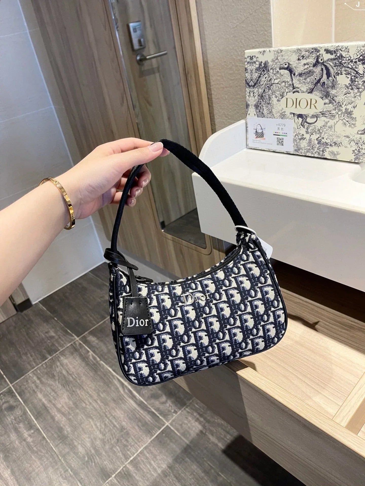 New Arrival Bags DIR 317 22 x 7 x 13 cm 8.8 x 2,8 x 5,2 inches