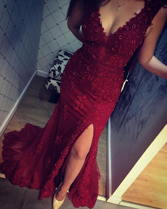 Elegant V Neck Lace Mermaid Prom Dresses With Slit
