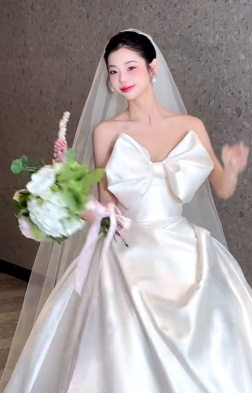 Timeless Strapless Ball Gown Satin Wedding Dress, White Bridal Gowns DP03048