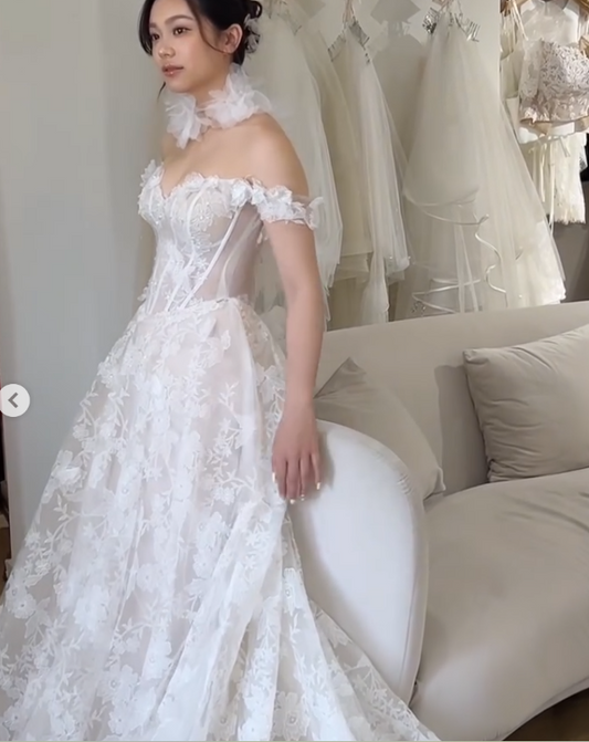 Modest Off-the-shoulder Bridal Gown Glam Applique Tulle Beaded Wedding Dress DP2858