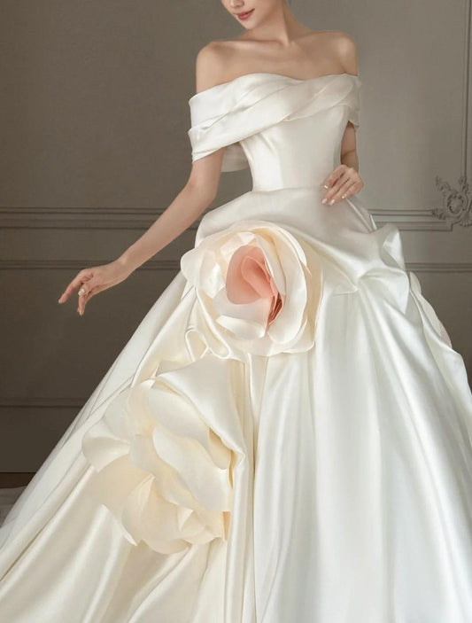 Modest Off-shoulder Luxury Wedding Dresses White Ball Gown Satin Train Bridal Gowns DP2986