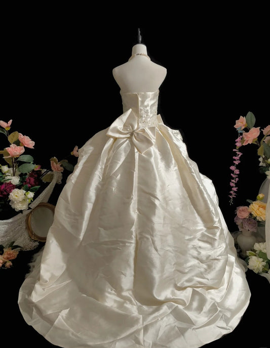 Vintage Strapless Ball Gown Satin Wedding Dresses Sleeveless Light Champagne Bridal Gowns DP3215