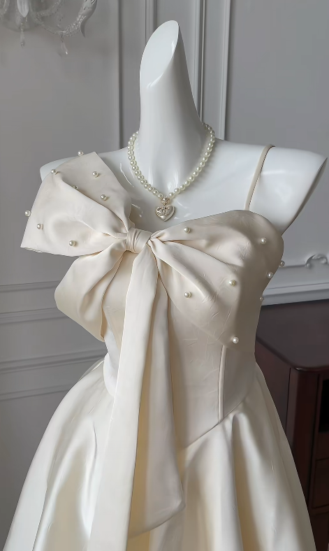 Elegant A Line Spaghetti Straps Satin Beads Short Homecoming Dress,Summer 16th Birthday Dress GG3727