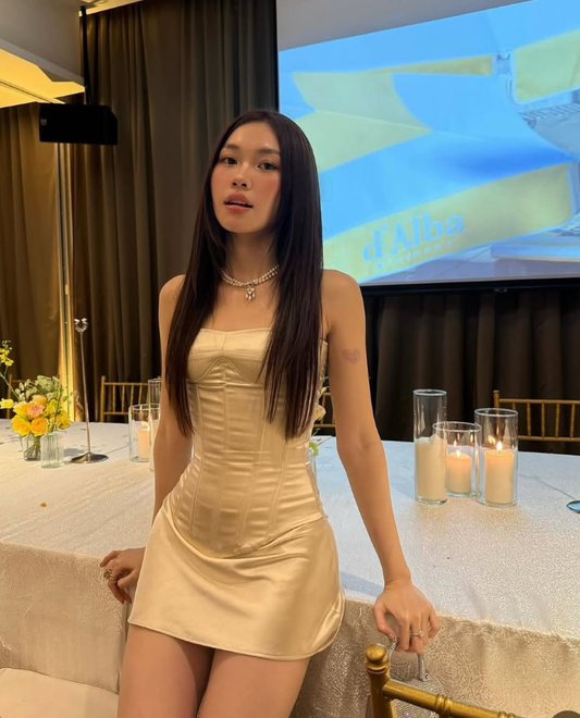 Simple Sheath Strapless Corset Champagne Satin Short Homecoming Dress SH2167