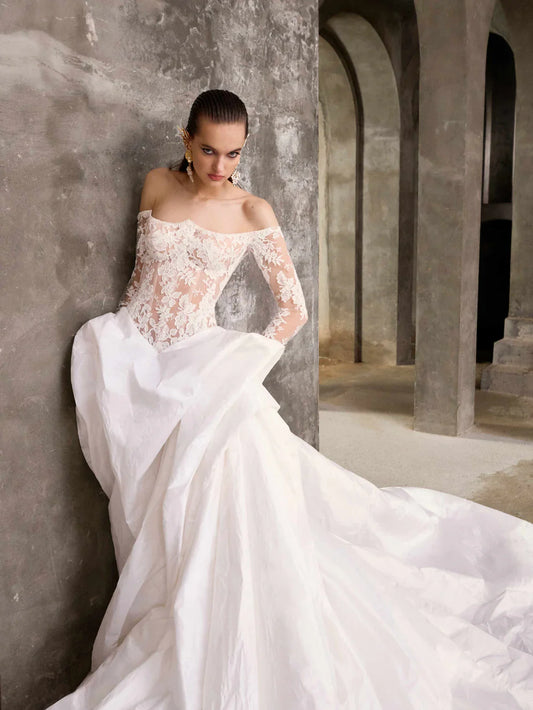 Gorgeous Lace Off-the-shoulder Long-sleeve Design A-Line Wedding Dress Ball Gown Prom Dress Evening Dress TP4597