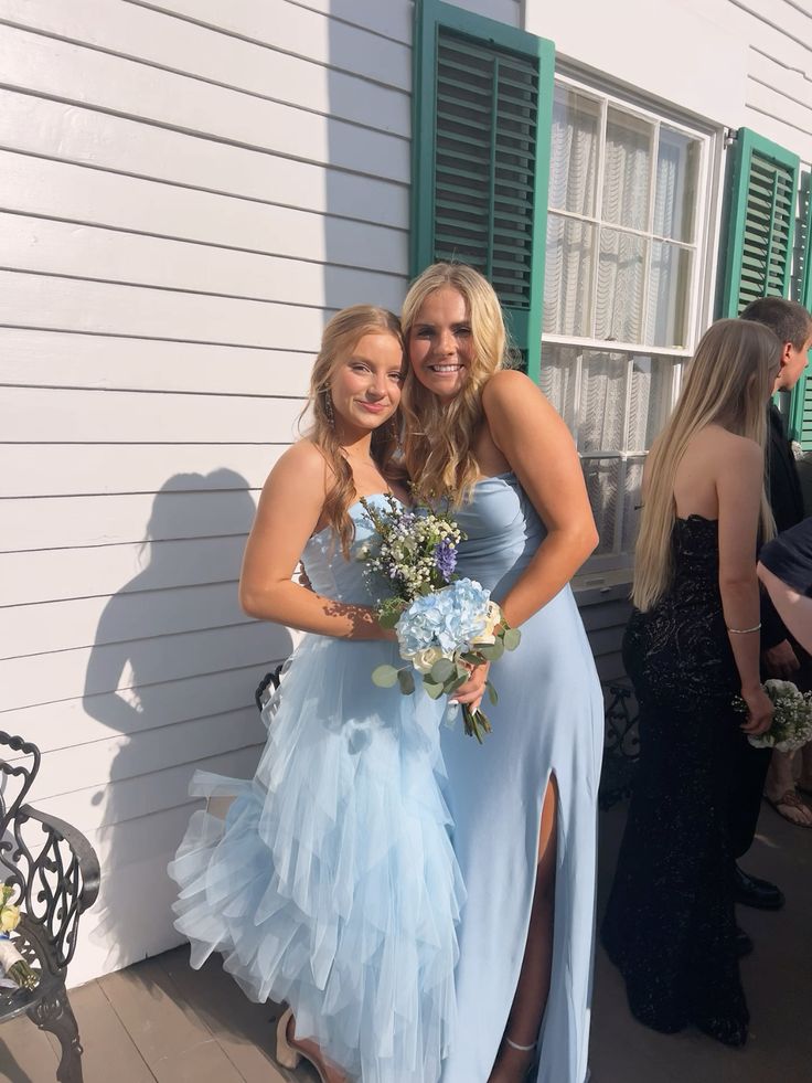 Elegant Blue Strapless Sweetheart Neck A-Line Tulle Long Prom Dress Bridesmaid Dress TP2677
