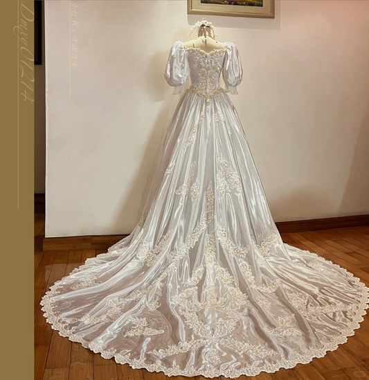 Glamorous Ivory Puff Sleeve Beaded Embroidery A-Line Tulle Train Wedding Dress TP5319