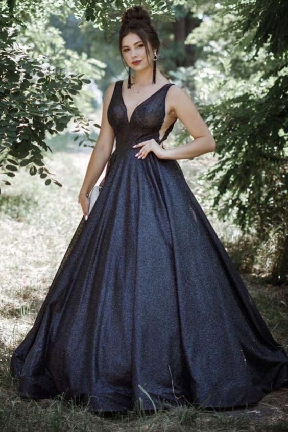Sparkly Black Ball Gown Prom Dresses Plunge V Neck cg19212