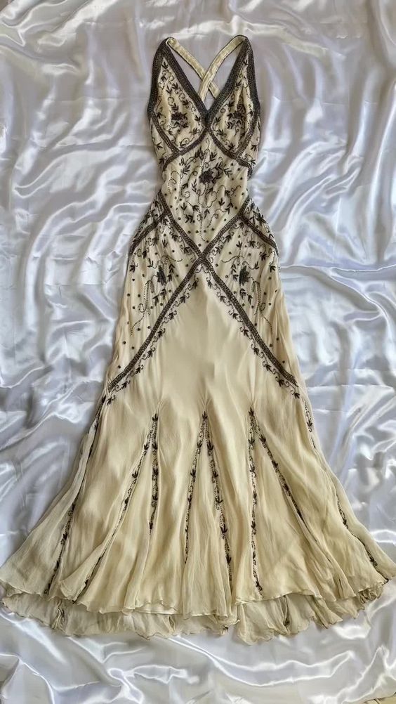 Fairytale Cream Beige/Black/Pink V Neck Sophisticated Elegant Floral Long Evening Prom Dress gh2941