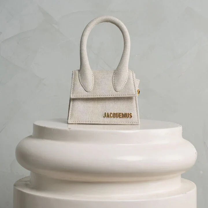 JACQUEMUS Le Chiquito Mini Bag