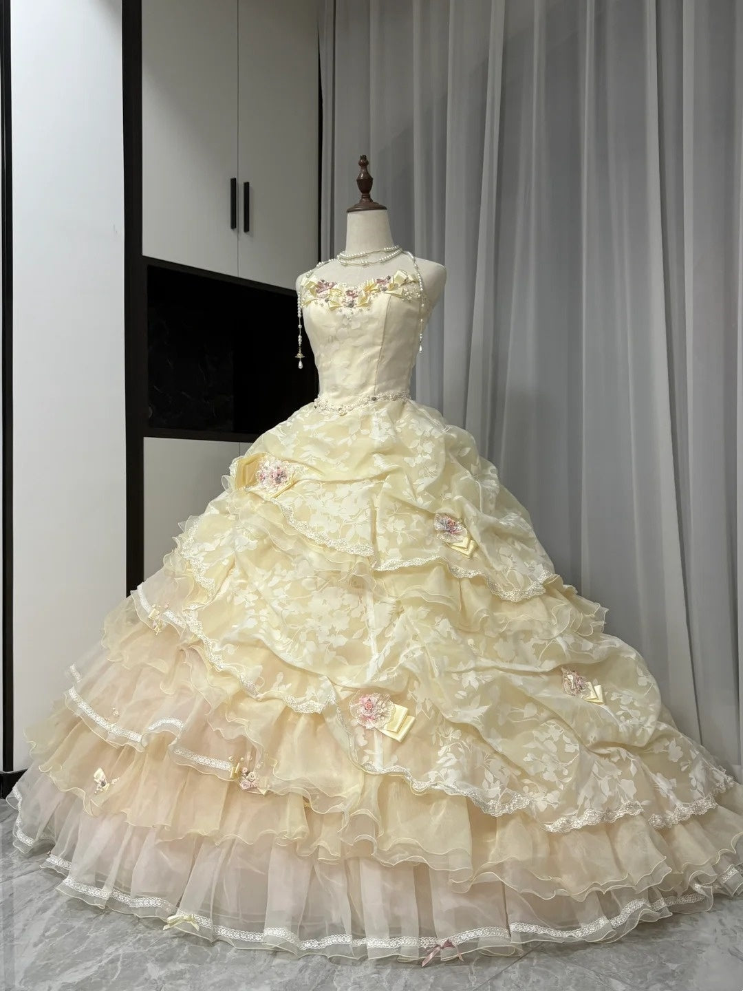 Yellow floral beaded long tulle ball gown 16th birthday dress Quinceanera Dress gh4737
