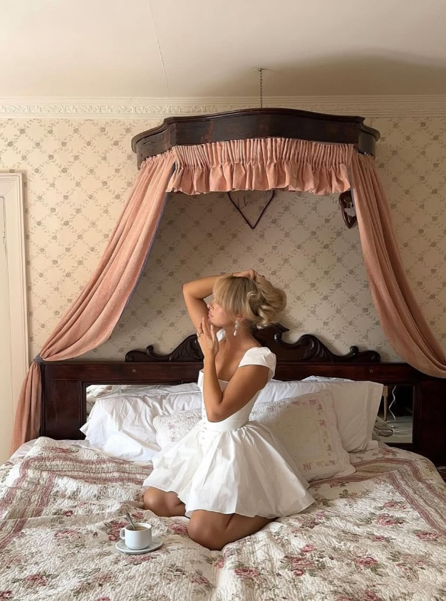 Princess A Line V Neck White Satin Short Homecoming Dress Birthday Dress SH2238