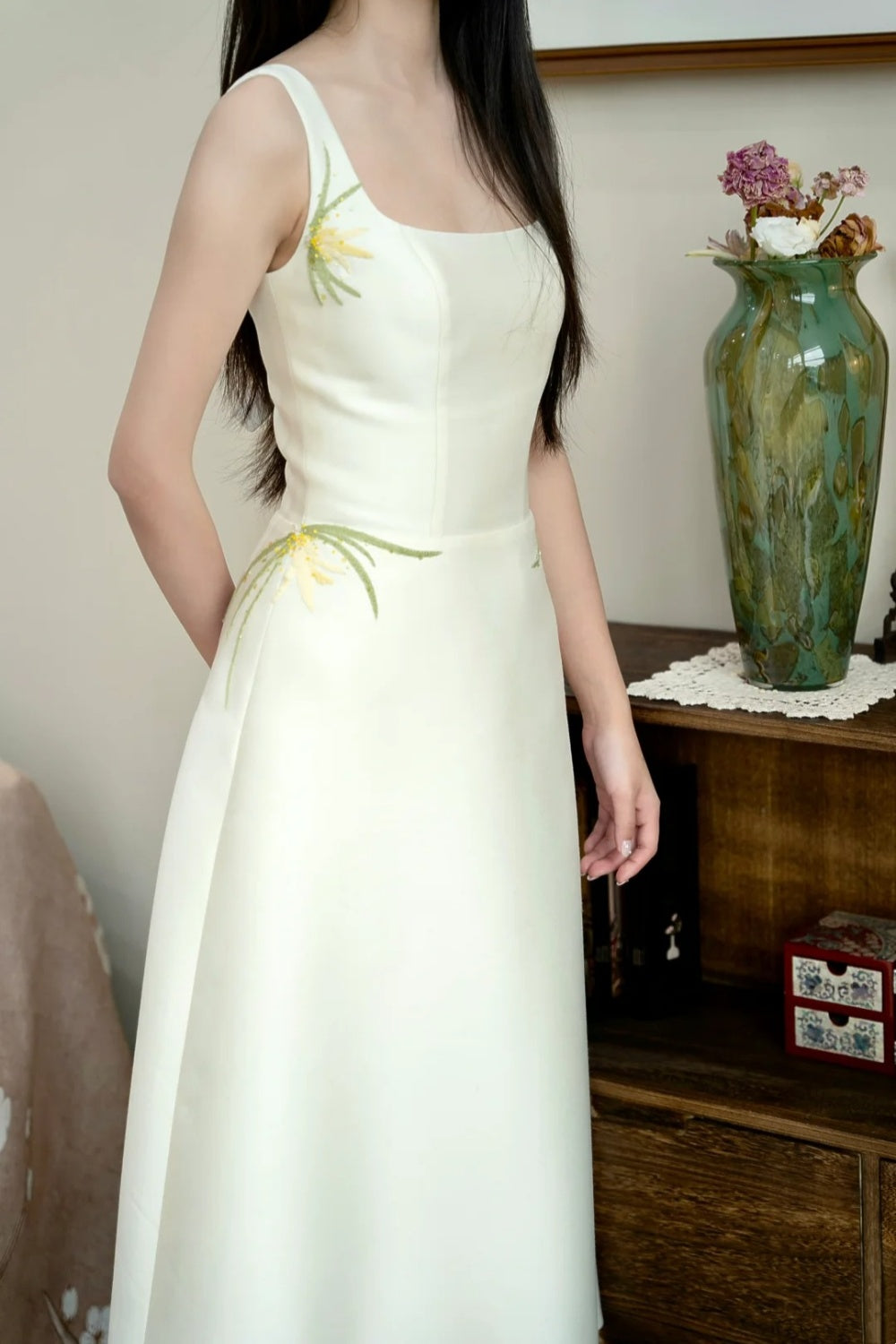 amakanas- Vintage Beige Orchid Grass Embroidered Square Neck Midi Chinese Style Evening Gown gh6035