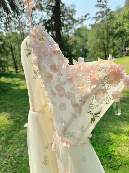 amakanas- Vintage Pink-White 3D Floral Gradient Tulle Spaghetti Strap Forest-Style Evening Gown gh6039