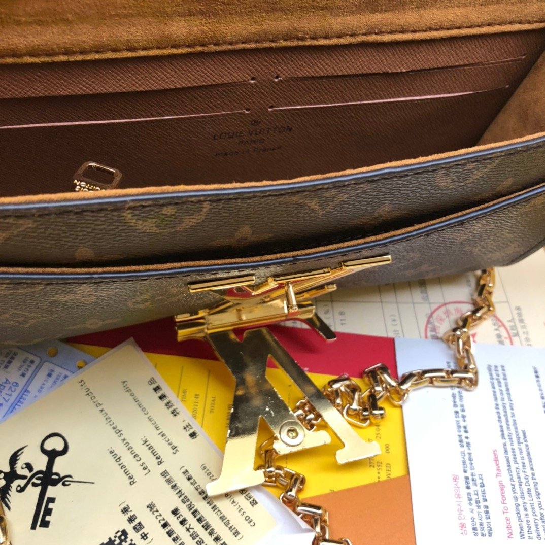 Louis Vuitton Monogram Chain Wallet