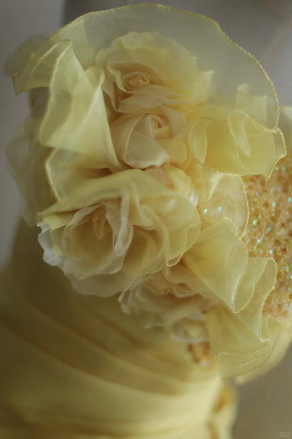 A Line Yellow 3D Flowers Wedding Dress Sleeveless Long Princess Evening Dress   cg25936