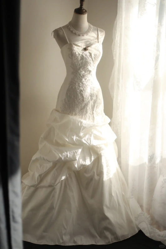 White Wedding Dress Sleeveless Long Princess Evening Dress   cg25937