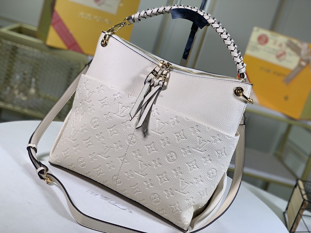 Louis Vuitton Maida Hobo