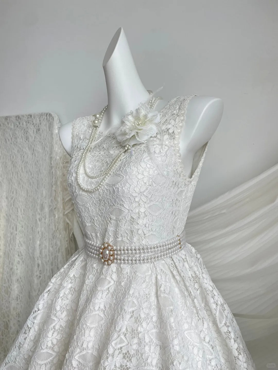 amakanas-White Vintage Lace Short Homecoming Dress Birthday Party Dress gh5238