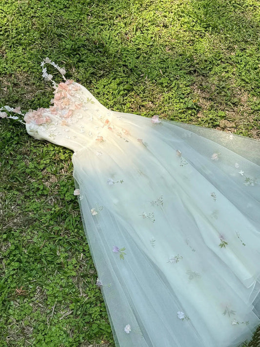 amakanas- Vintage Pink-White 3D Floral Gradient Tulle Spaghetti Strap Forest-Style Evening Gown gh6039