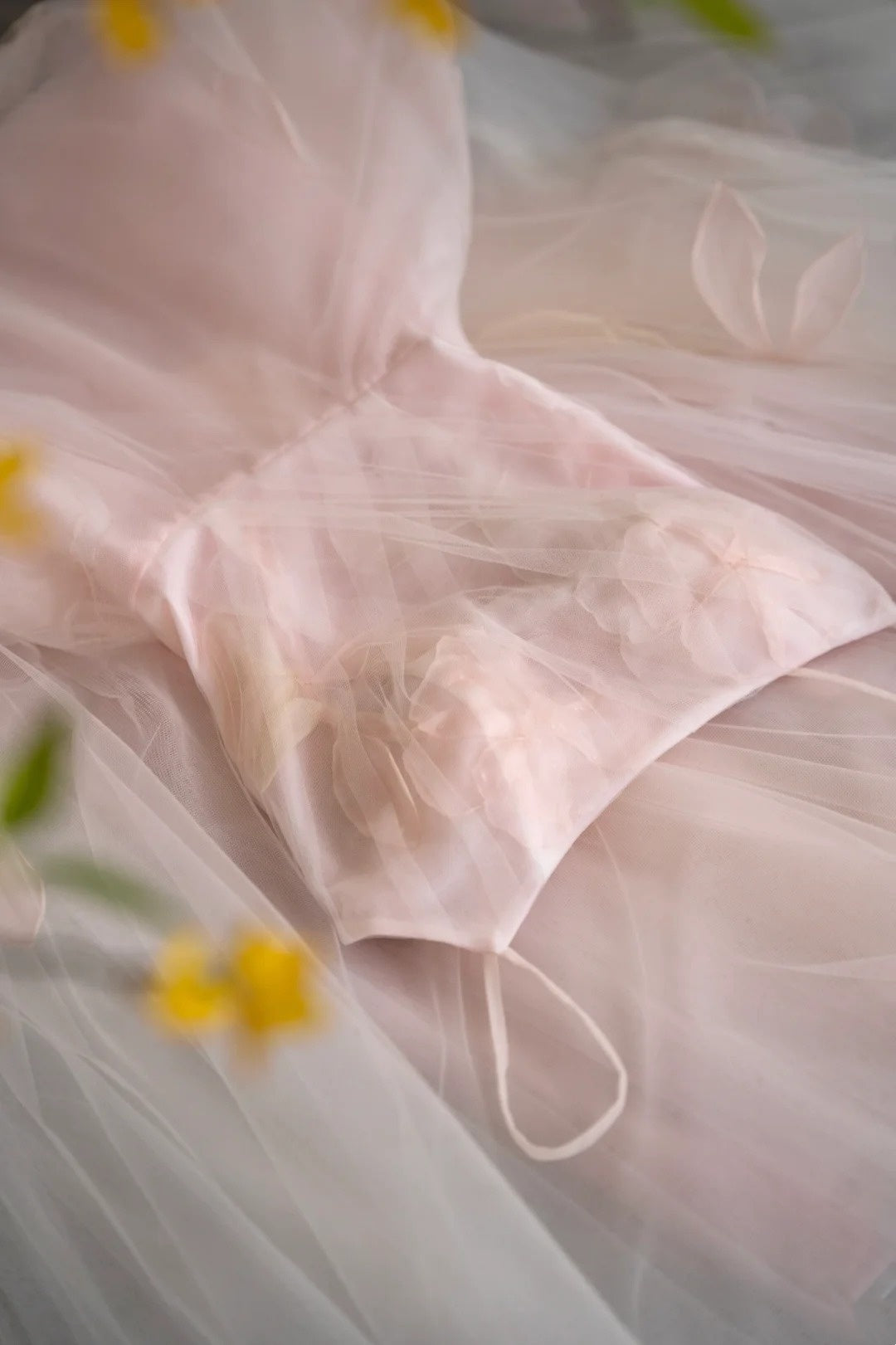 amakanas- Vintage Pink Tulle 3D Floral Spaghetti Strap Long Forest-Style Evening Gown gh6094