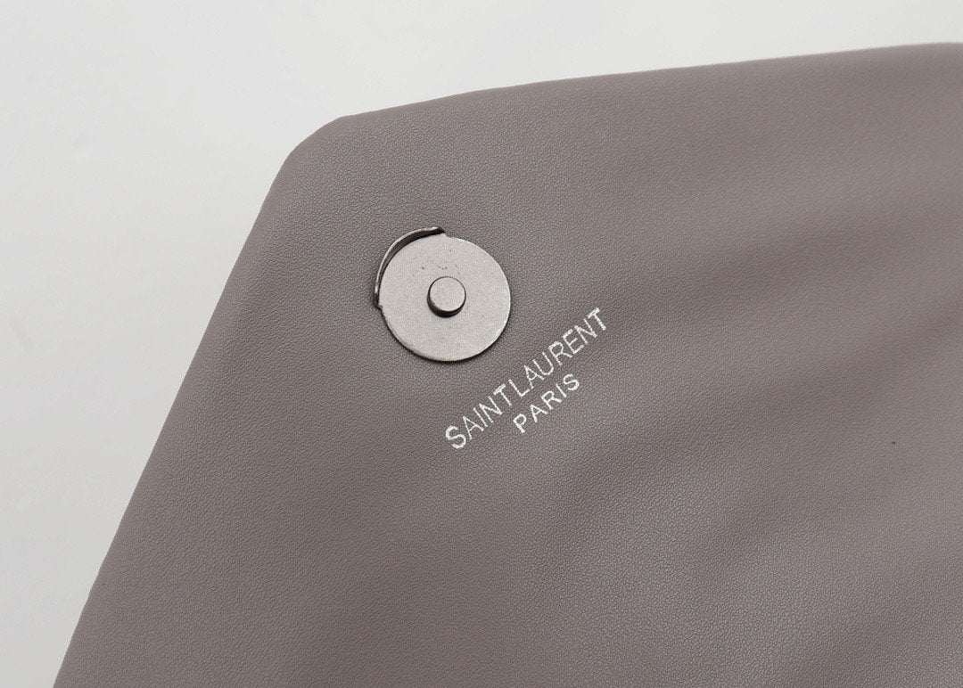 Saint Laurent Loulou