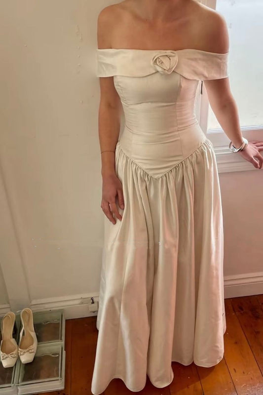 amakanas-Engagement dress White off-shoulder simple and stylish bridesmaid dress gh6172