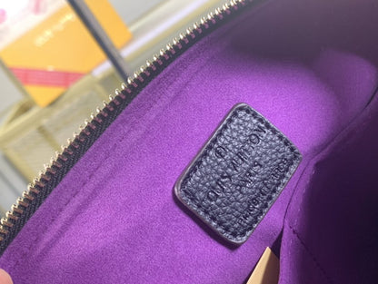 Louis Vuitton Maida Hobo