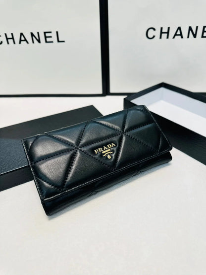 Prada Long Leather Wallet In Black 19x10cm