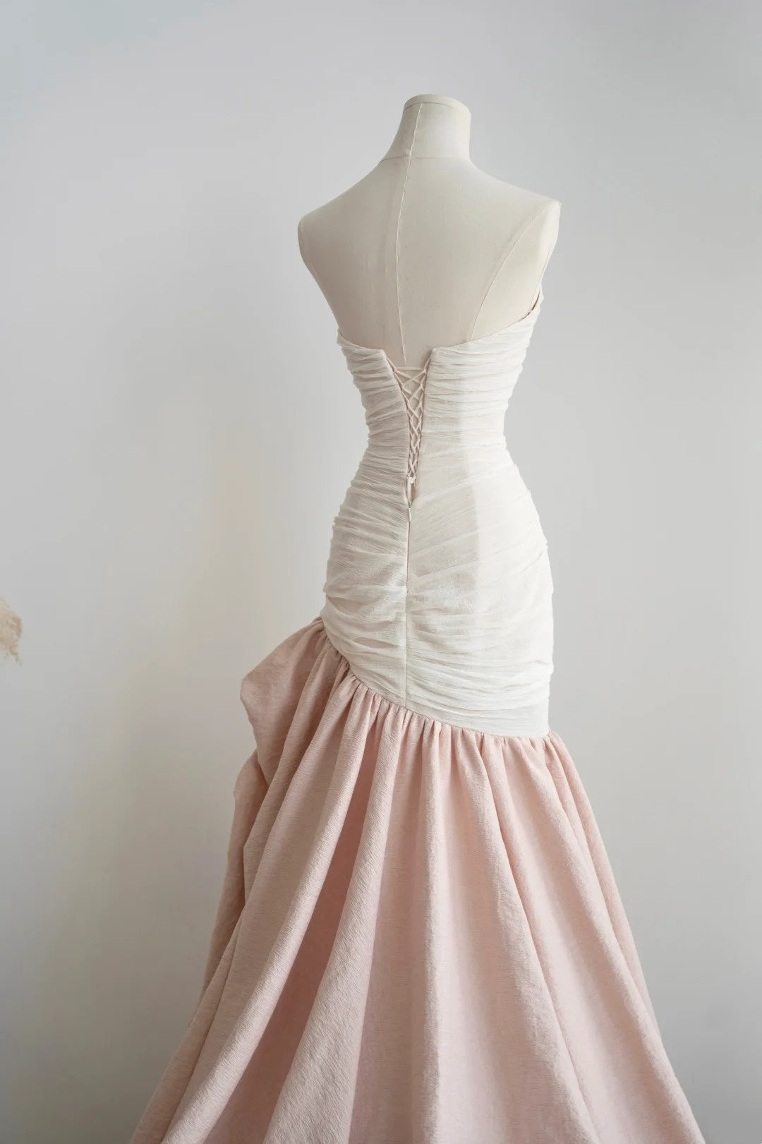 amakanas- Vintage Pink-White Contrast Ruched Strapless Mermaid Long Evening Gown gh6091