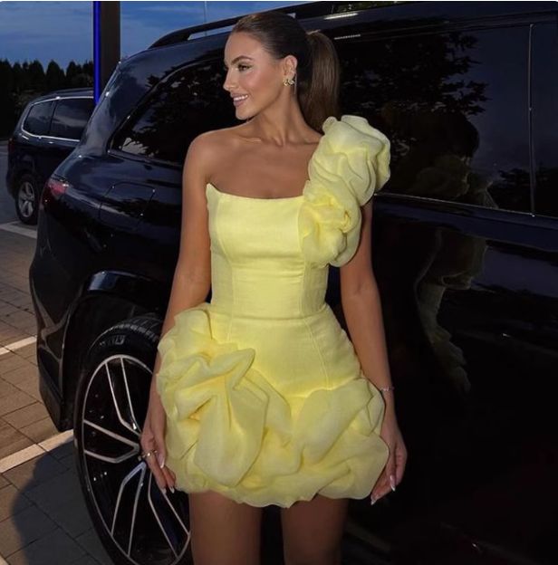 amakanas-Yellow one-shoulder fashion sweet bud skirt short chiffon homecoming dress birthday dress gh5269