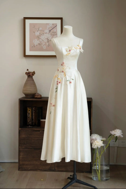 amakanas- Vintage Beige 3D Floral Embroidered Square Neck Midi Chinese Style Evening Gown gh6037