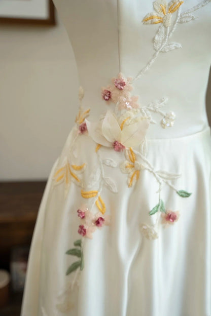 amakanas- Vintage Beige 3D Floral Embroidered Square Neck Midi Chinese Style Evening Gown gh6037