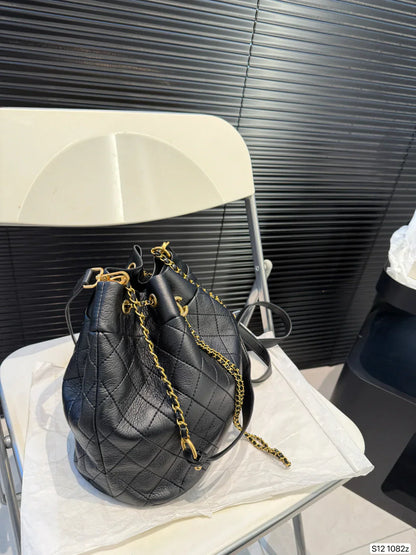 Louis Vuitton LV Black Tote Bag Slidable Metal Chain 26x17cm