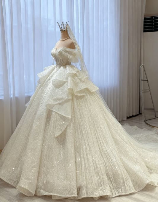 Gorgeous Off-Shoulder Sequins Ruffled Tulle Wedding Dress Sparkling Fairytale Bridal Gown TP5074