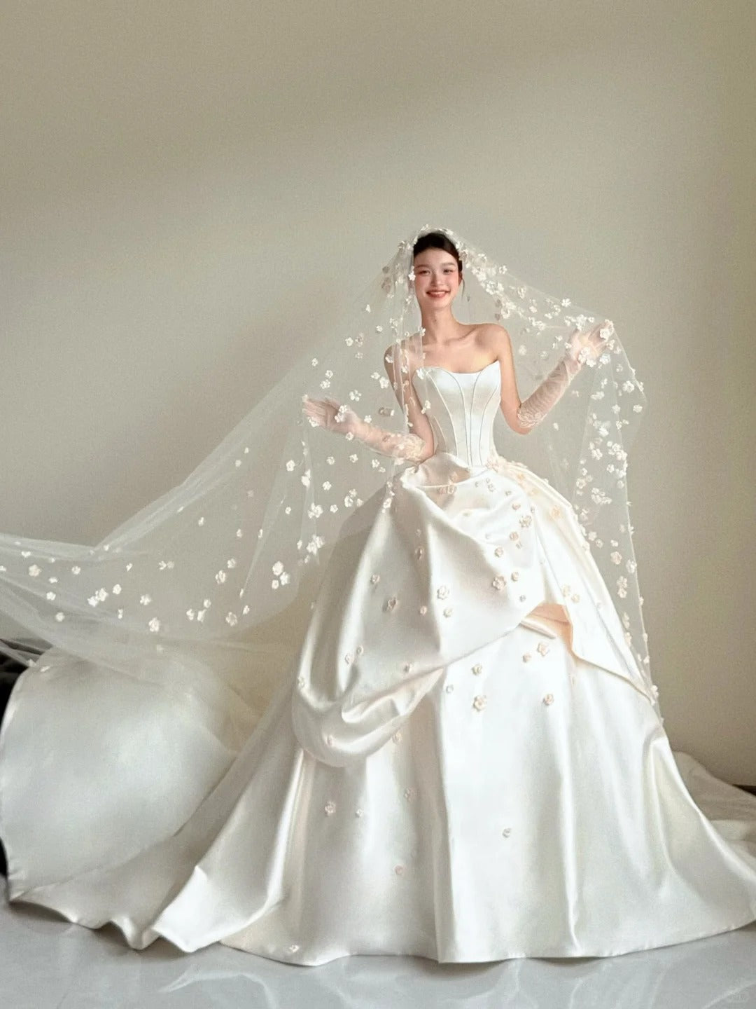 Modest White Strapless Long Ball Gown Elegant Wedding Dress Simple Quinceanera Dress DH2712