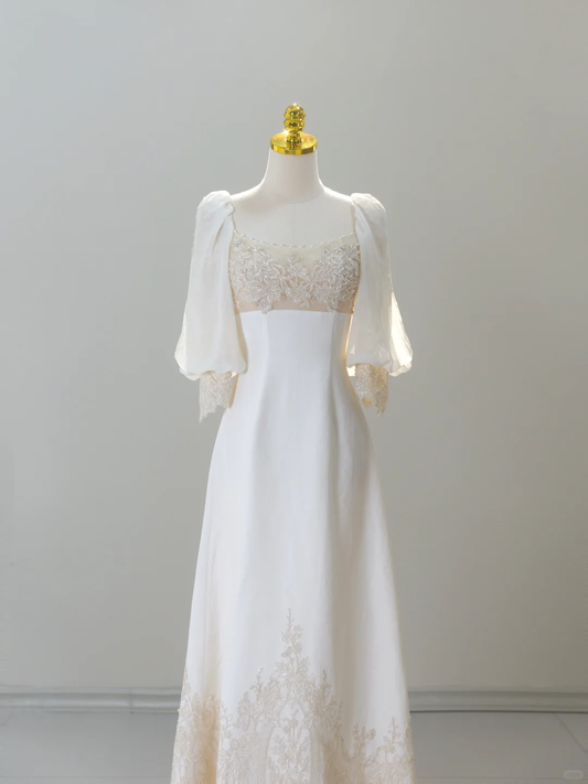 Romantic Wedding Gown Bridal Dress A Line Square Neck Satin Wedding Dress Ivory Wedding Dresses Modest Wedding Gowns DH2038