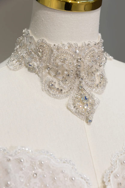 Romantic Wedding Gown Bridal Dress Ball Gown Strapless Wedding Dress White Lace Appliques Wedding Dresses Modest Wedding Gowns DH2040