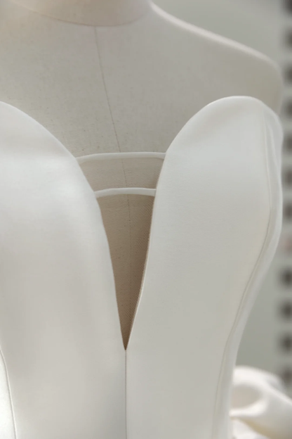 Unique Wedding Dress Mermaid Sweetheart Satin White Sleeveless Long Wedding Dresses Bridal Gowns DH2053