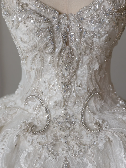 Timeless Bridal Dress Ball Gown Sweetheart Lace White Long Wedding Dress Long Wedding Dresses Modest Wedding Gowns DH2076