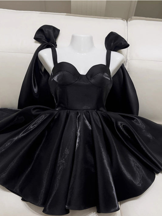 Simple A line Straps Little Black Dress Mini Short Formal Cocktail Dress Homecoming Dresses Summer Middle School Hoco Dress Homecoming Outfits 19th Birthday Outfit DH2189