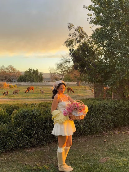 Cute A line Square Neck White Short Lace Homecoming Dress Summer Hoco Dresses Mini Night Homecoming Outfits DH2482