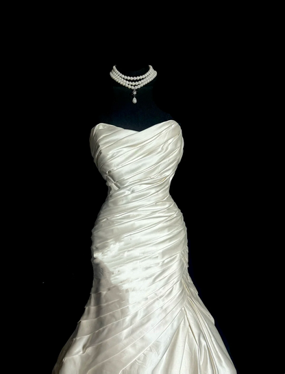 Retro Bridal Dress Mermaid Sweetheart Ivory Satin Long Wedding Dress Retro Wedding Dresses Modest Wedding Gowns DH2645