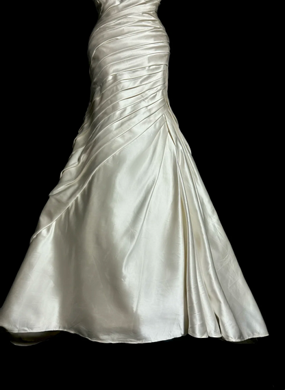 Retro Bridal Dress Mermaid Sweetheart Ivory Satin Long Wedding Dress Retro Wedding Dresses Modest Wedding Gowns DH2645