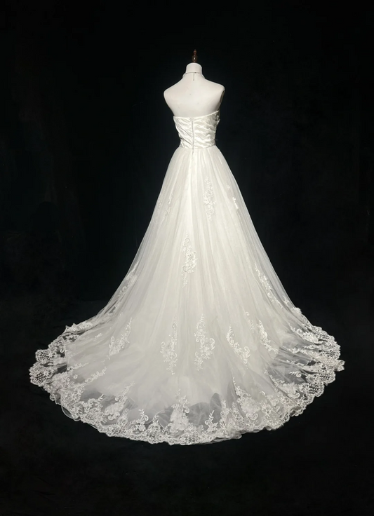 Vintage Bridal Dress Ball Gown Sweetheart Lace White Long Wedding Dress Retro Wedding Dresses Modest Wedding Gowns DH2673