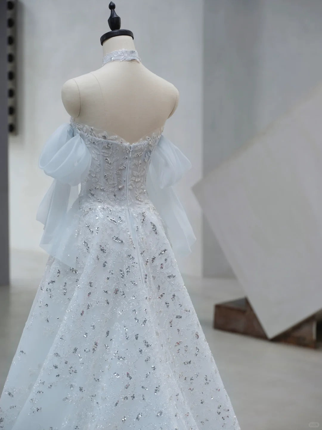 Timeless Bridal Dress A-Line Off Shoulder Tulle White Long Wedding Dress Modest Bridal Dress DH02717