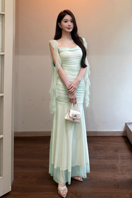 Sexy Spaghetti Strap Mermaid Chiffon Evening Dresses Light Green Birthday Dresses DP03033